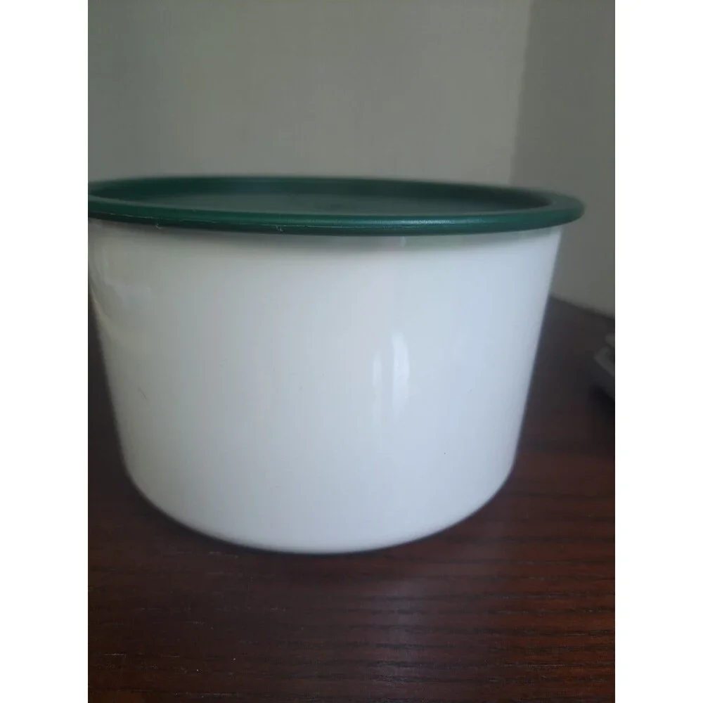 Vtg Tupperware Onetouch Cannister White With Hunter Green Lid 2710A-1